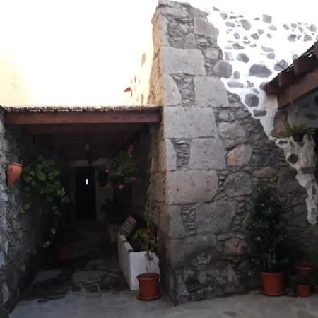 La Casa De Eni